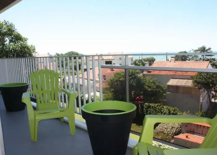 Vue 180deg דירה *